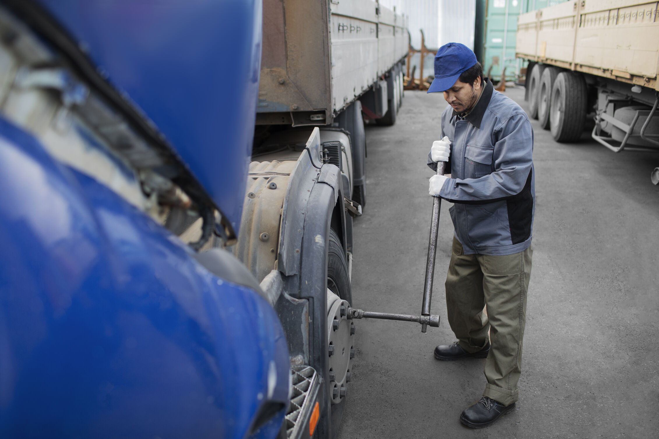 Flatbed Trailers Rental Service : The Ultimate Guide for Safe & Efficient Heavy Transport